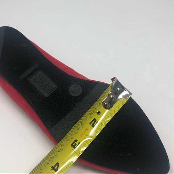 NWT BRASH FERN pointed toe flats with box - Picture 5 of 6